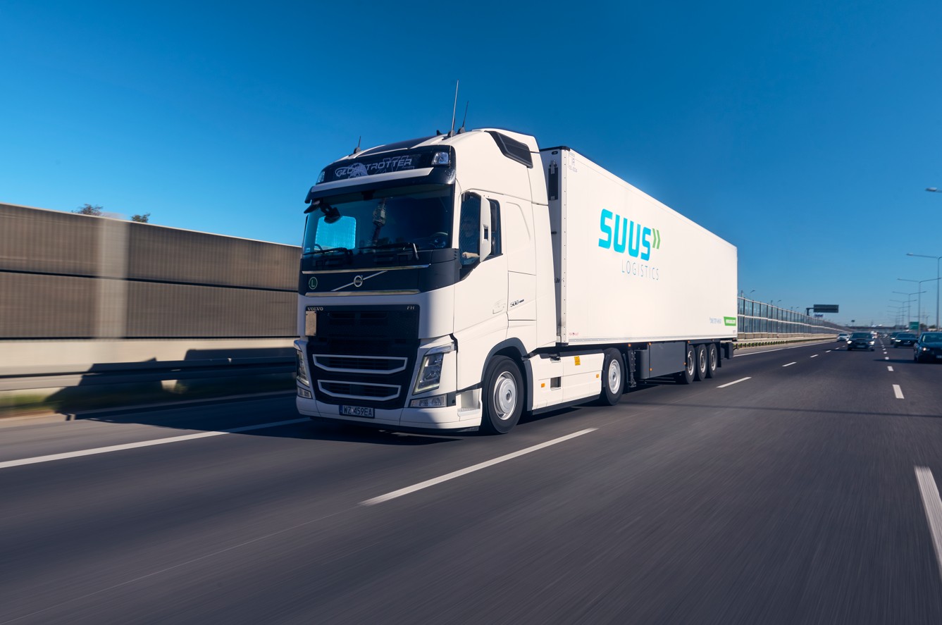 SUUS wykorzystuje biopaliwo HVO100 w transporcie drogowym