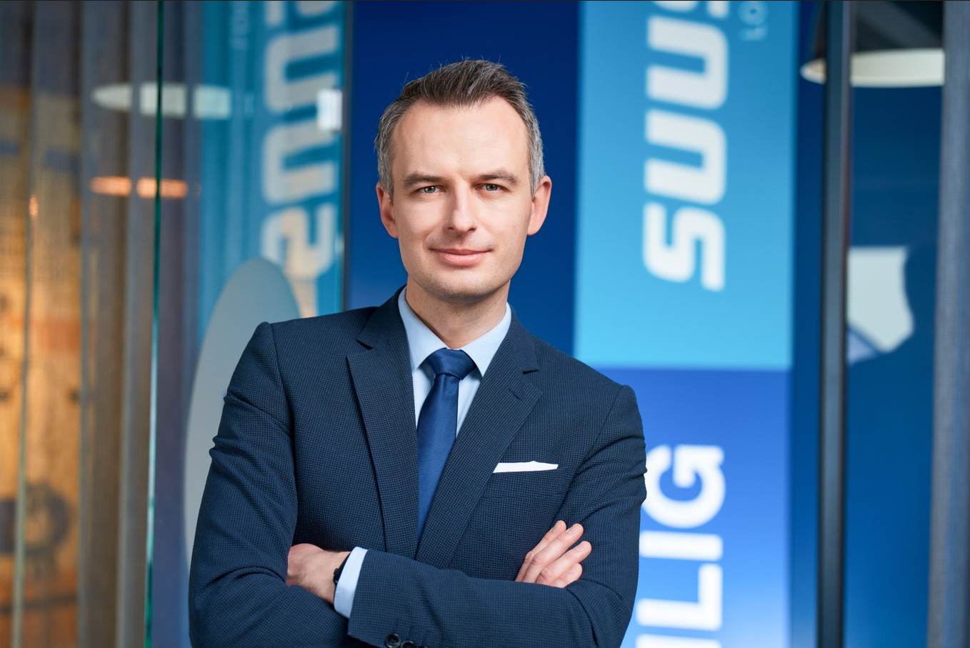 Tymczasowy rozejm w wojnie celnej – geopolityka dyktuje stawki frachtowe