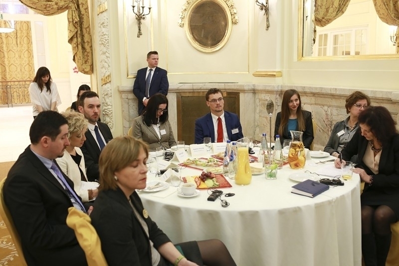 2016.03.23 encuentro con Ministro Morawiecki