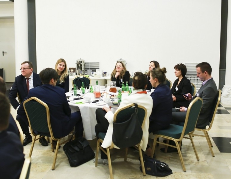 2016.04.25 reunión con la Presidenta de OCP