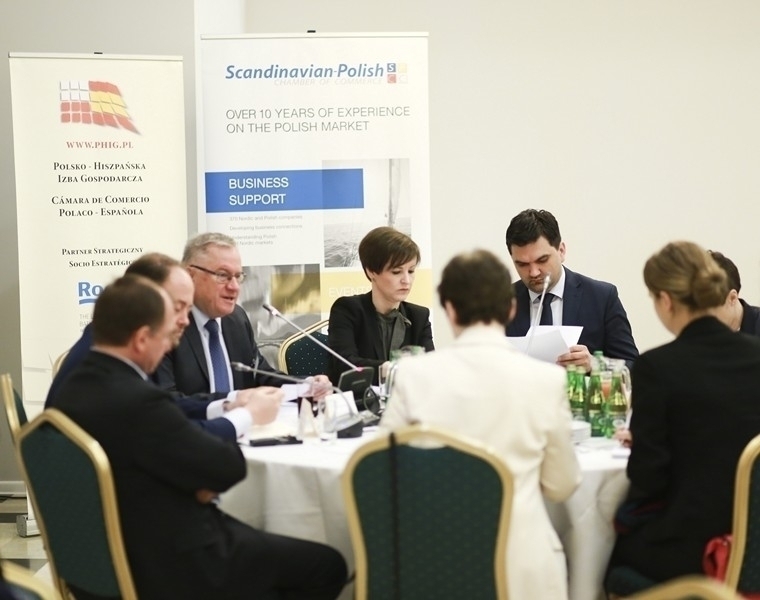 Desayuno de trabajo con la Presidenta de la Oficina de Contratación Pública