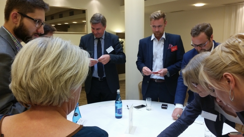 23.06.16 Speed Business Mixer
