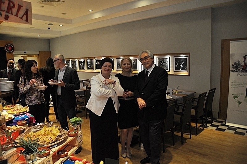 2016.04.13 Cracovia cóctel con otras cámaras