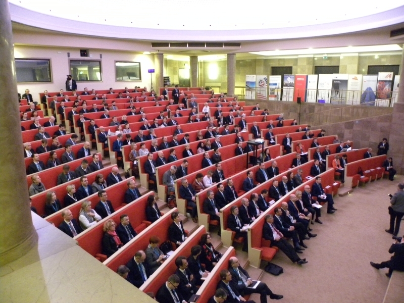 Conferencia IED