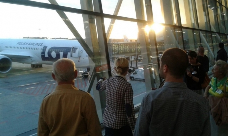 TARDE en el aeropuerto