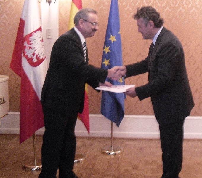 Embajador de la República de Polonia, el Sr. R. Schnepf: Miembro Honorario de la Cámara